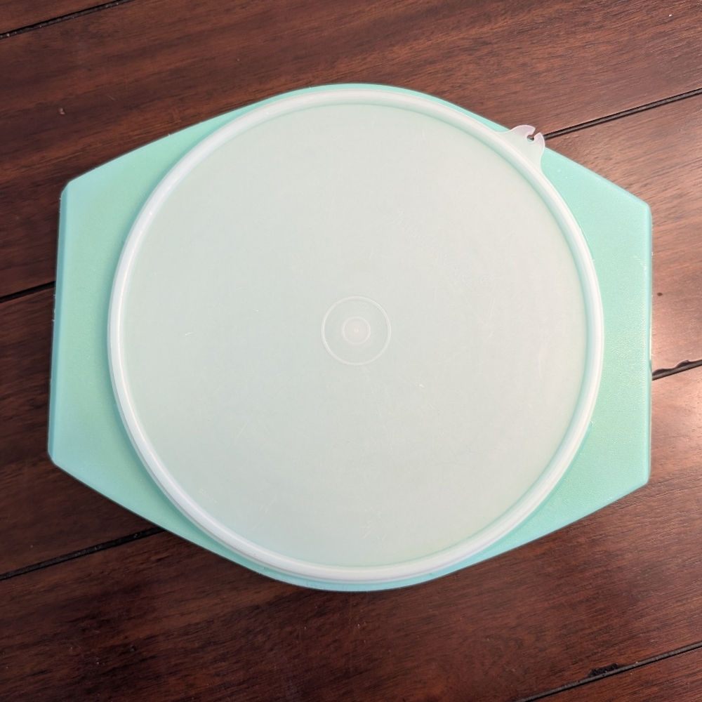 Vintage Tupperware Cheese Grater Bowl